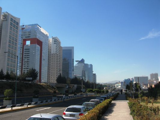 کاهش قیمت املاک مسکونی در دبی