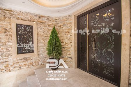 عکس شماره 18366 حفاظ-دیواری-و-ورودی-یک-و-نیم-لنگه-ساختمان-مدل-002